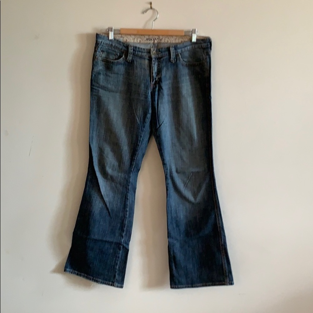 Mavi wide leg jeans.